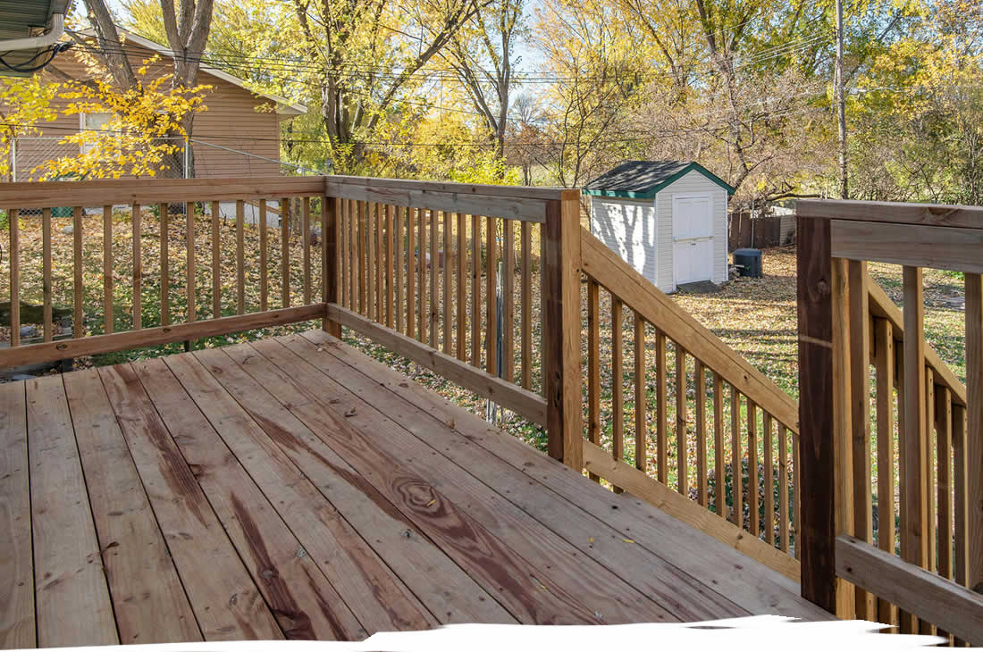 Deck and Fence Cleaning Services